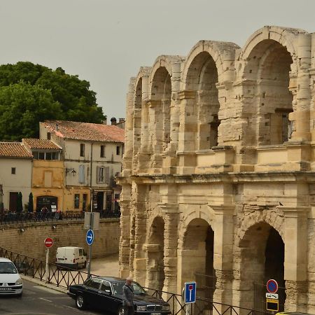La Pitchoun Des Arenes Villa Arles Luaran gambar