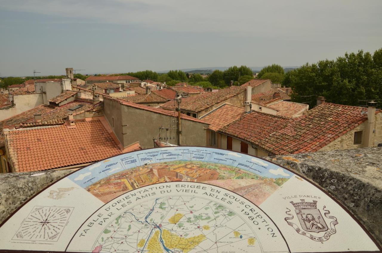 La Pitchoun Des Arenes Villa Arles Luaran gambar